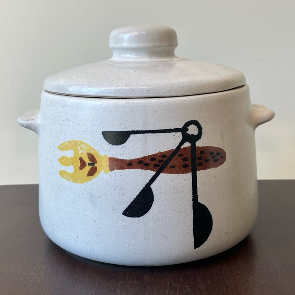 Vintage West Bend Stoneware Bean Pot with Lid